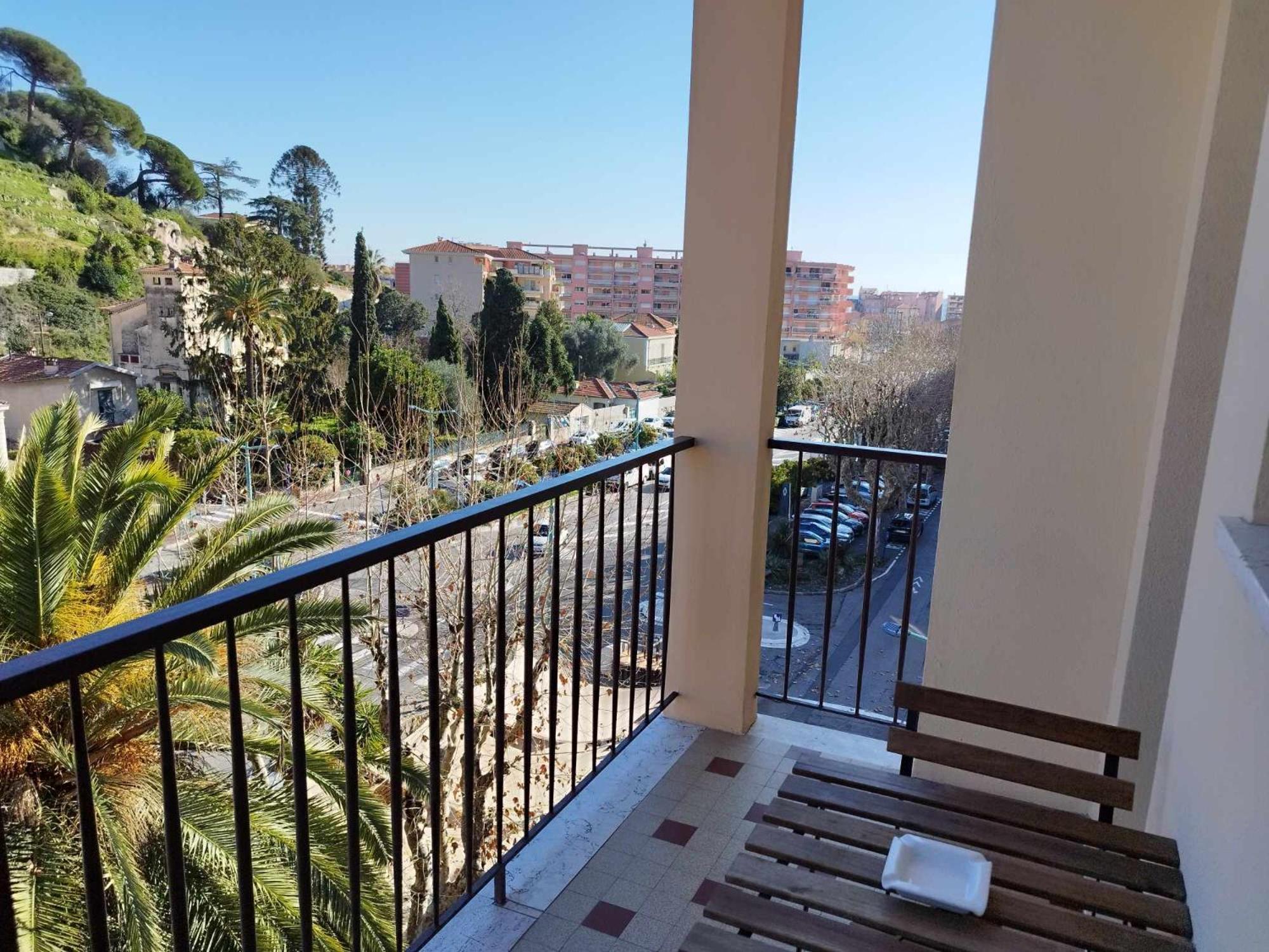 Appartement Moderne Refait A Neuf - 4 Couchages - Menton Exterior photo